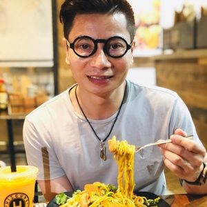 Meet your Posher, Ken